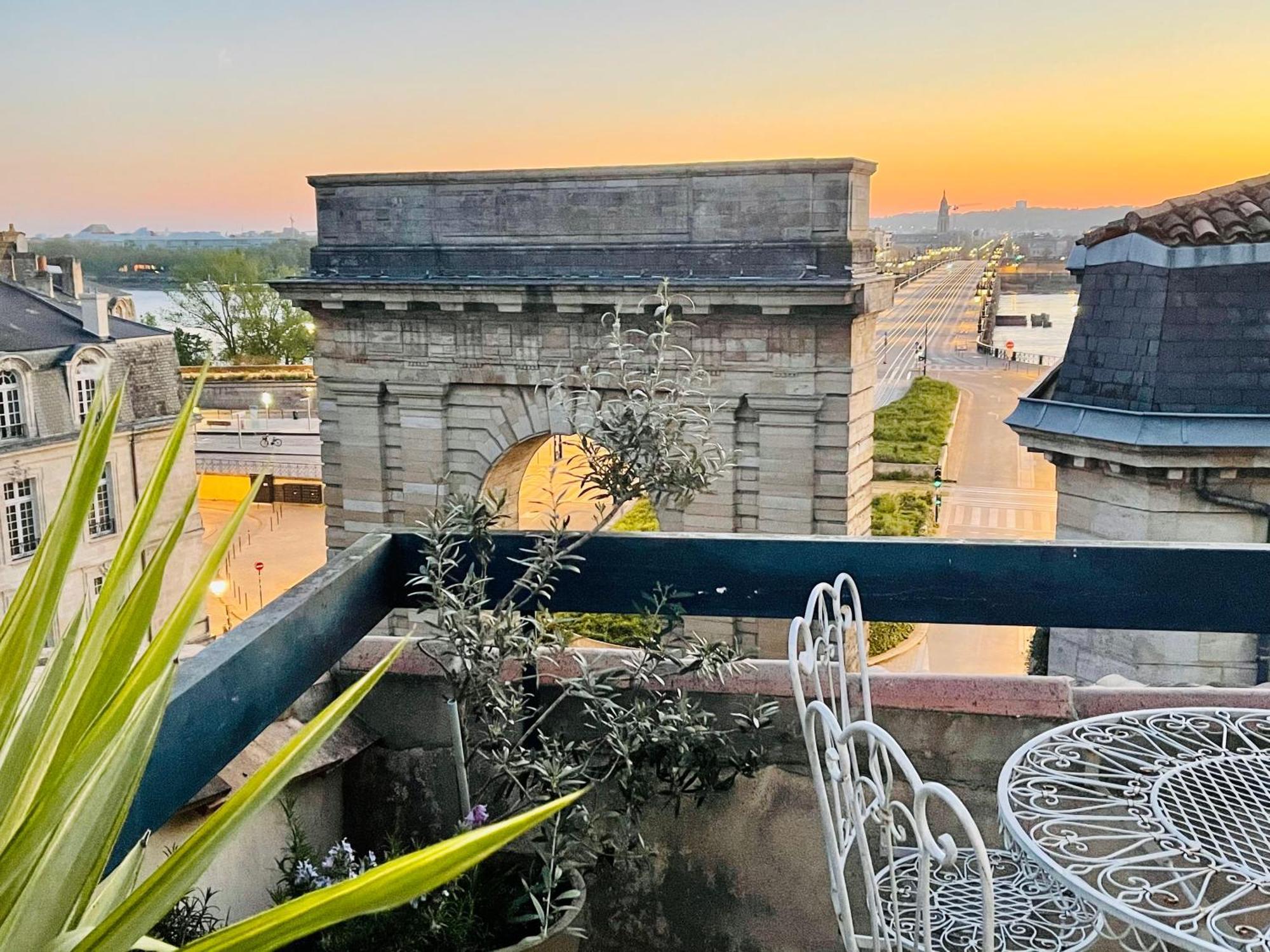 Bordeaux Terrace Daire Dış mekan fotoğraf